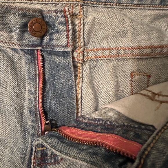 Abercrombie & Fitch Women’s Jean (Size: 2S) - Picture 3 of 7